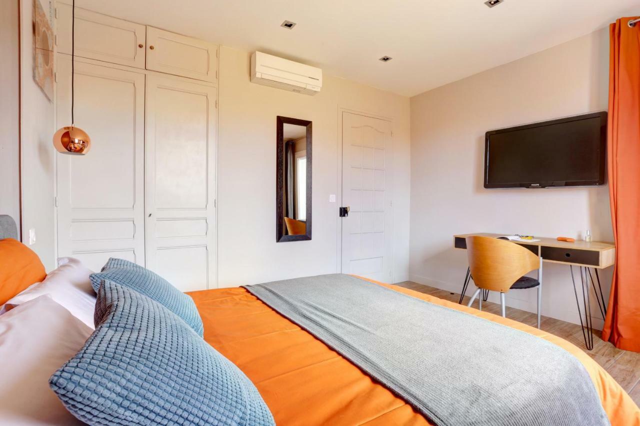 L'Amandine ,45 M2 Terrasse Et Garage Centre Ville Saint-Raphaël 외부 사진